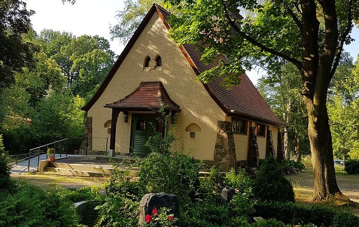 Kappelle auf dem Friedhof